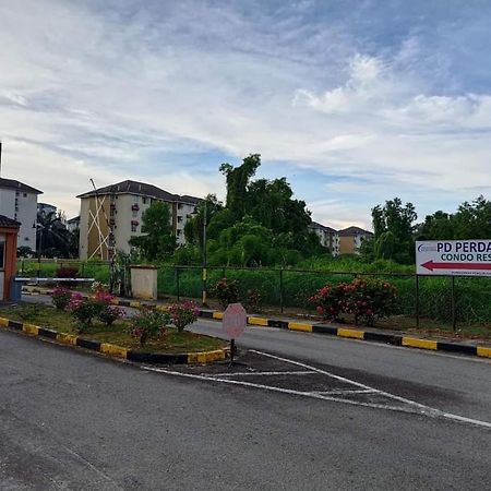 Pd Perdana - Pidi Resort A108 Петалинг Джая Екстериор снимка